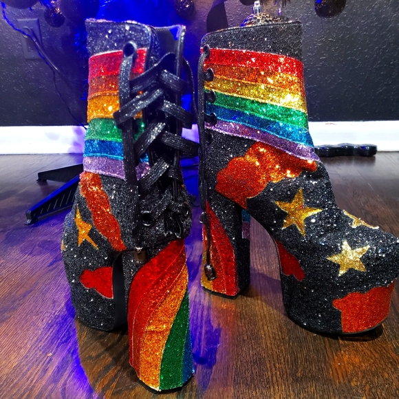 Current Mood | Shoes | Current Mood 